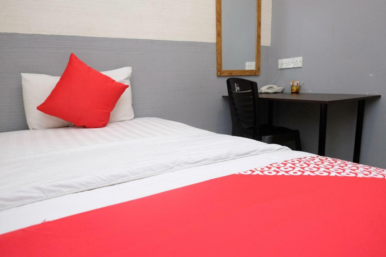 Hotel De' Tees, Masai Utama Pasir Gudang Bagian luar foto
